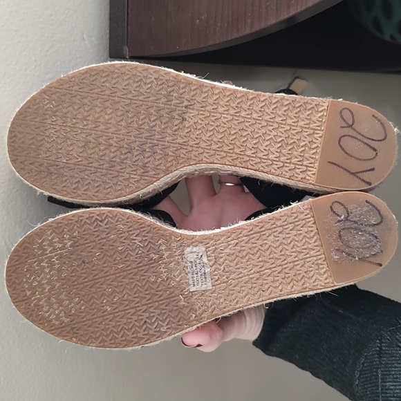 Michael Michael Kors Espadrille Wedges with Bows - Picture 6 of 8